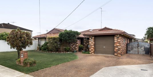 43 Junction Road, Moorebank  NSW  2170