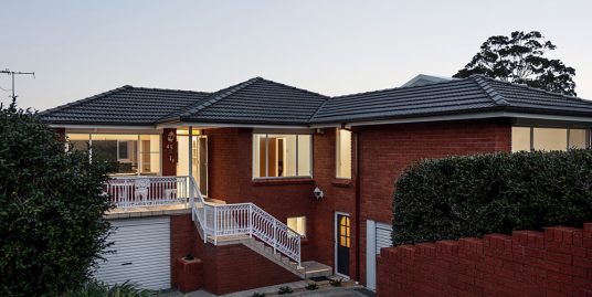 45 Waterside Parade, Peakhurst Heights  NSW  2210