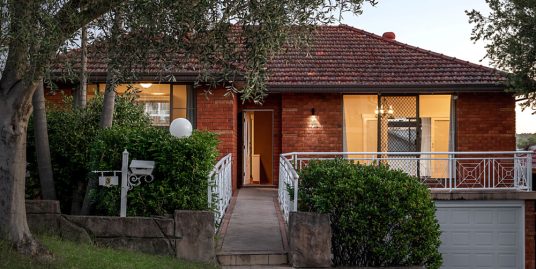 3 Spalding Crescent, Hurstville Grove  NSW  2220